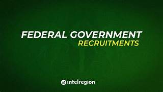 18 Types of Federal Government Jobs (Including Benefits)