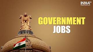 Which Job is Best for Females in India? Bank, SSC CGL, Defence, or UPSC – A 2025 Career Guide